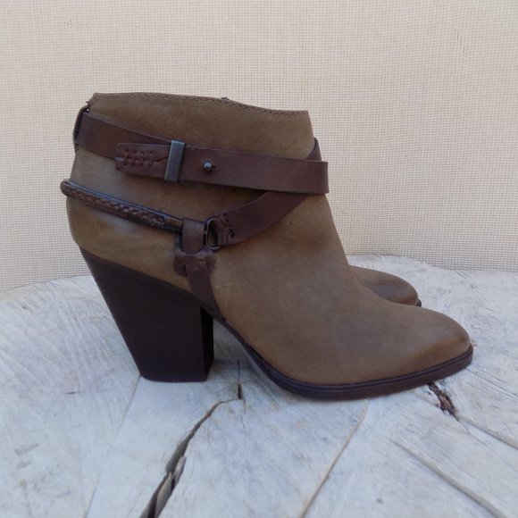 DOLCE VITA Harlene Brown Leather Braided Harness Strap Ankle Booties - Picture 1 of 12